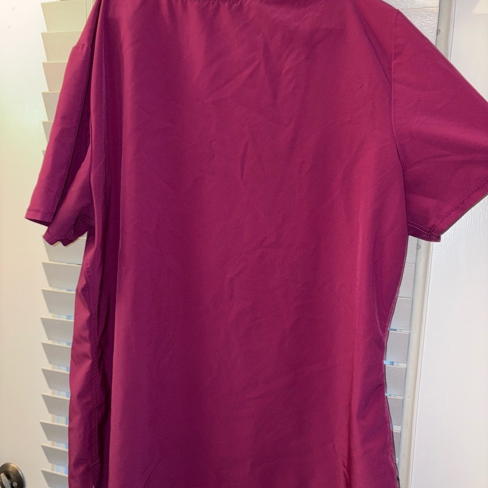 XXL Scrubstar Pink Scrub Top with Pockets - Picture 6 of 6